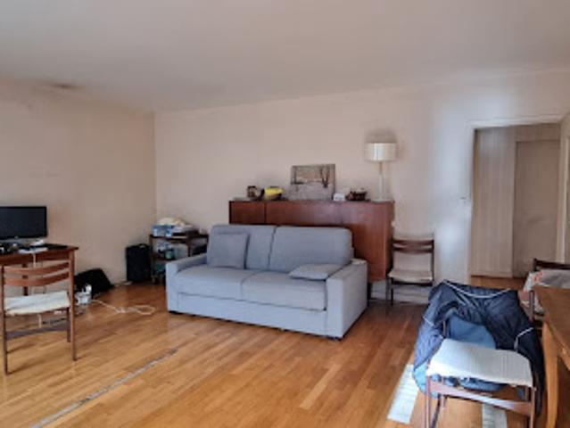 Vente Appartement 3 pièces 73.6 m2 Paris 10ème