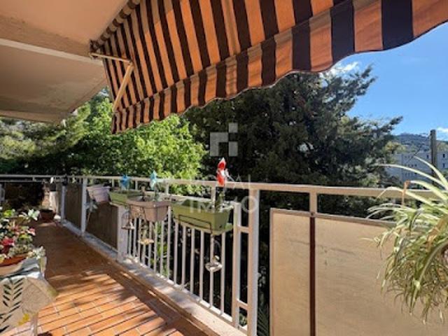 Vente Appartement 3 pièces 73 m2 Toulon