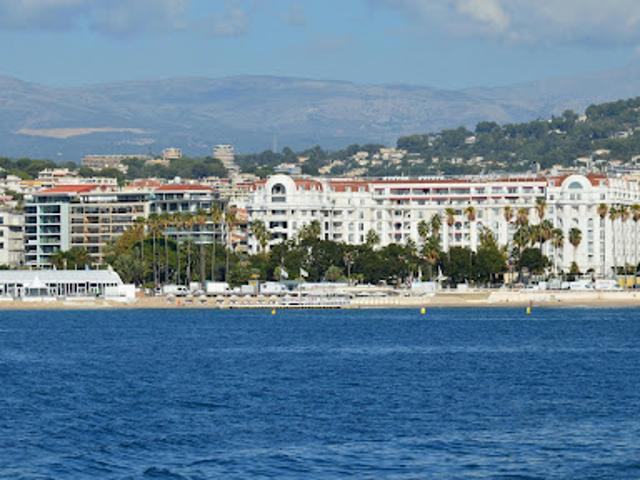 Vente Appartement 3 pièces 73 m2 Cannes la bocca