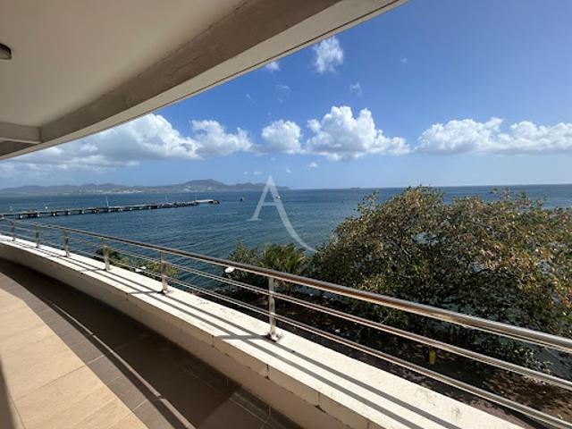 Vente Appartement 3 pièces 73 m2 Fort de france