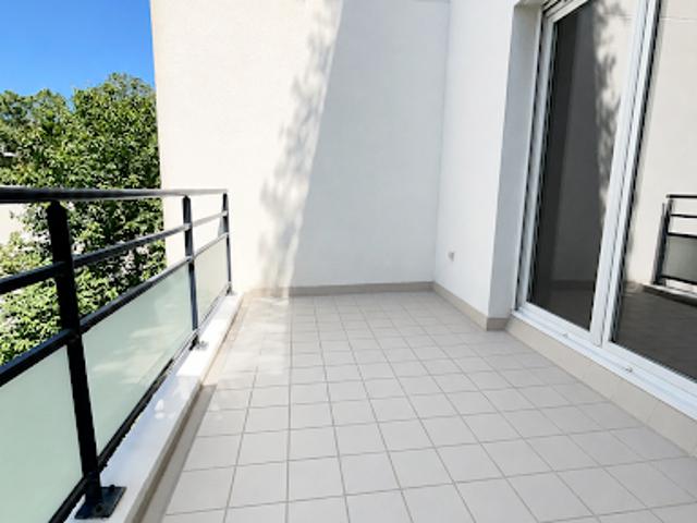 Vente Appartement 3 pièces 73 m2 Lyon 8ème