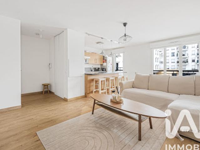 Vente Appartement 3 pièces 73 m2 Suresnes