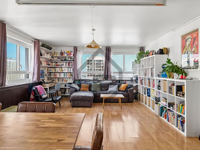 Vente Appartement 3 pièces 70.61 m2 Paris 19ème