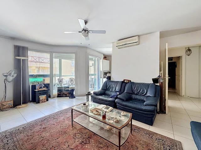 Vente Appartement 3 pièces 70.64 m2 Nice
