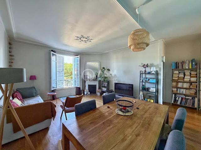Vente Appartement 3 pièces 70.6 m2 Bois Colombes