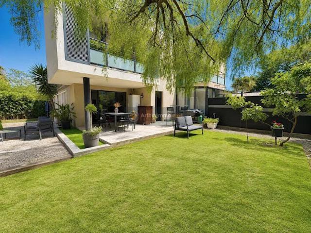 Vente Appartement 3 pièces 70.04 m2 Frejus