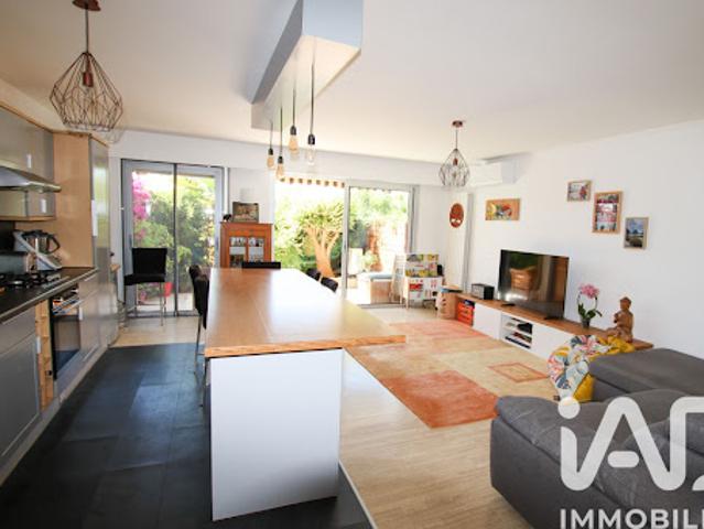 Vente Appartement 3 pièces 70 m2 Antibes