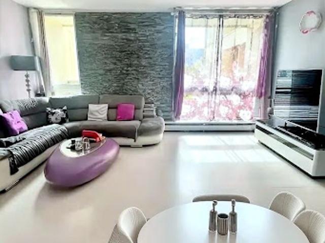 Vente Appartement 3 pièces 70 m2 Elancourt