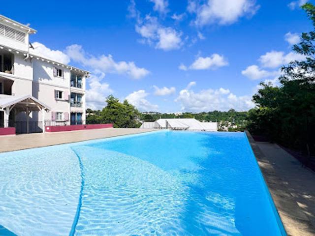 Vente Appartement 3 pièces 70 m2 Fort de france