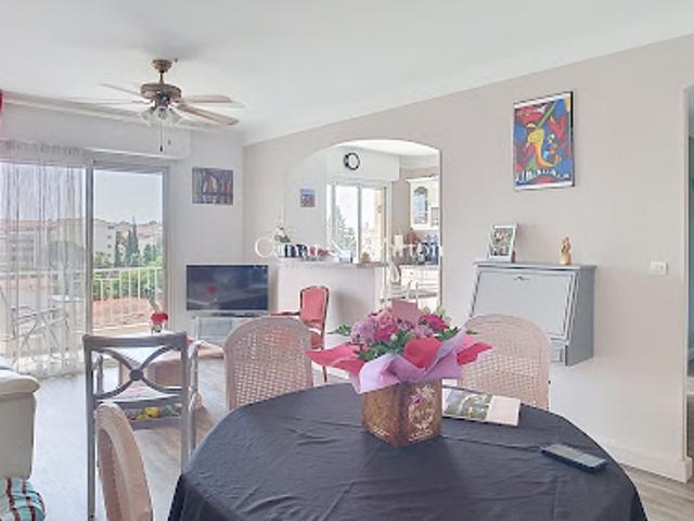 Vente Appartement 3 pièces 70 m2 Frejus
