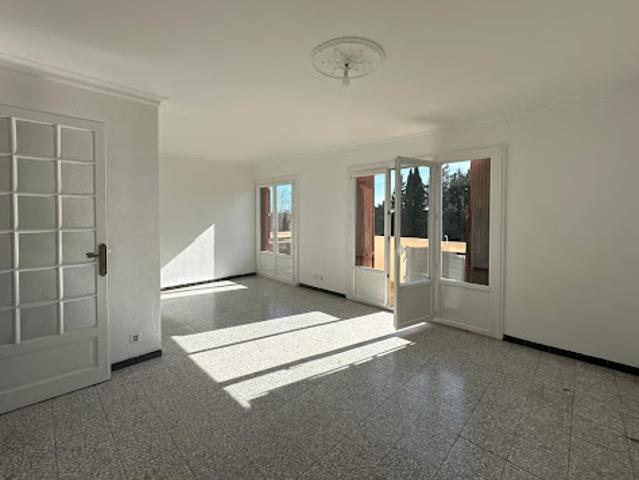 Vente Appartement 3 pièces 70 m2 Nimes