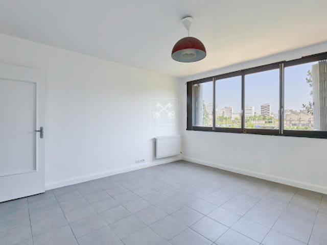 Vente Appartement 3 pièces 70 m2 Paris 18ème