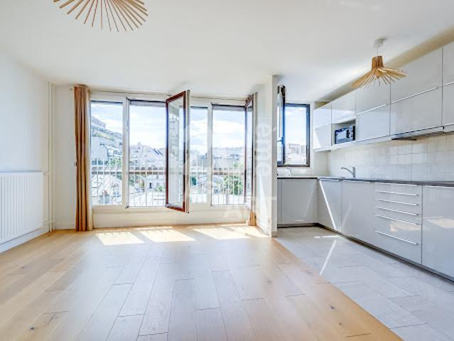 Vente Appartement 3 pièces 70 m2 Paris 19ème