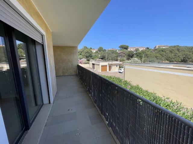 Vente Appartement 3 pièces 70 m2 Porto Vecchio