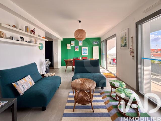 Vente Appartement 3 pièces 70 m2 Royan