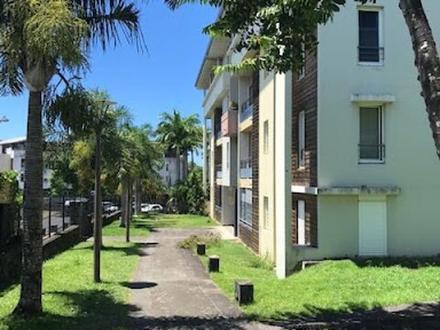 Vente Appartement 3 pièces 70 m2 Saint Benoit