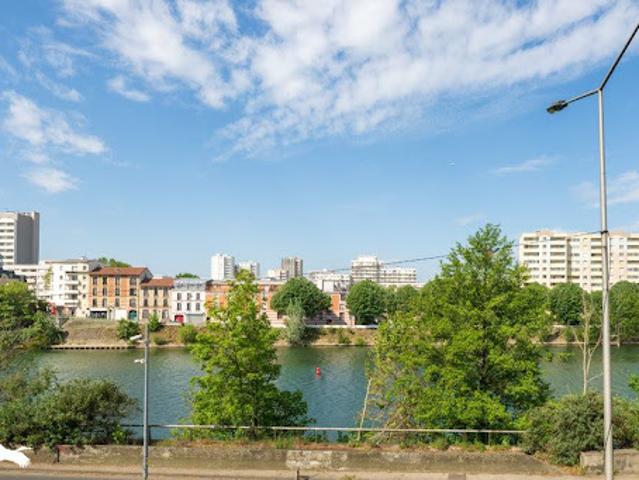 Vente Appartement 3 pièces 70 m2 Saint Denis