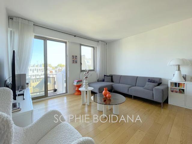 Vente Appartement 3 pièces 71.5 m2 Paris 8ème
