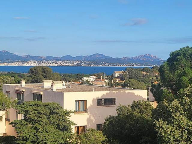 Vente Appartement 3 pièces 71.94 m2 Saint aygulf