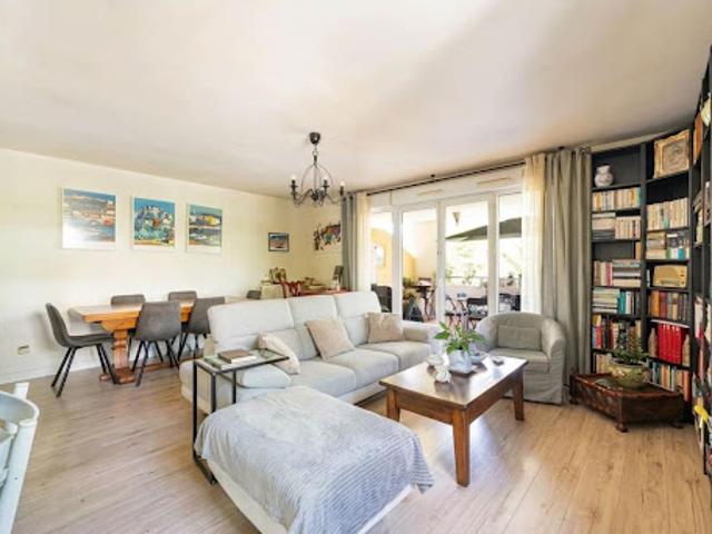 Vente Appartement 3 pièces 71.21 m2 Marseille 13ème