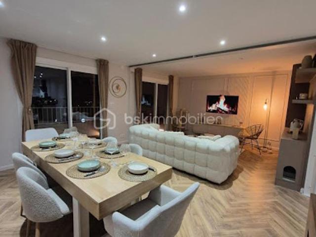 Vente Appartement 3 pièces 71.34 m2 Cuers