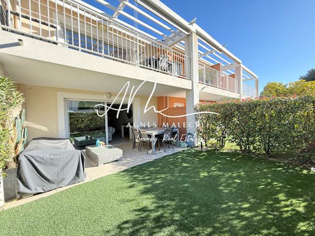 Vente Appartement 3 pièces 71 m2 Cavalaire sur Mer