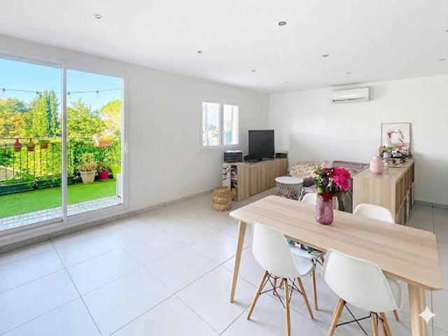Vente Appartement 3 pièces 71 m2 Marseille 10ème