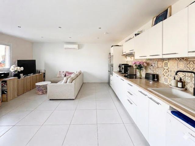 Vente Appartement 3 pièces 71 m2 Marseille 10ème