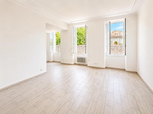 Vente Appartement 3 pièces 71 m2 Marseille 5ème