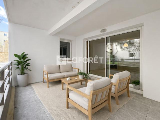 Vente Appartement 3 pièces 71 m2 Nimes
