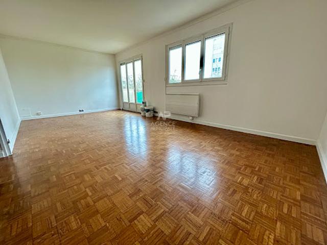 Vente Appartement 3 pièces 71 m2 Poissy