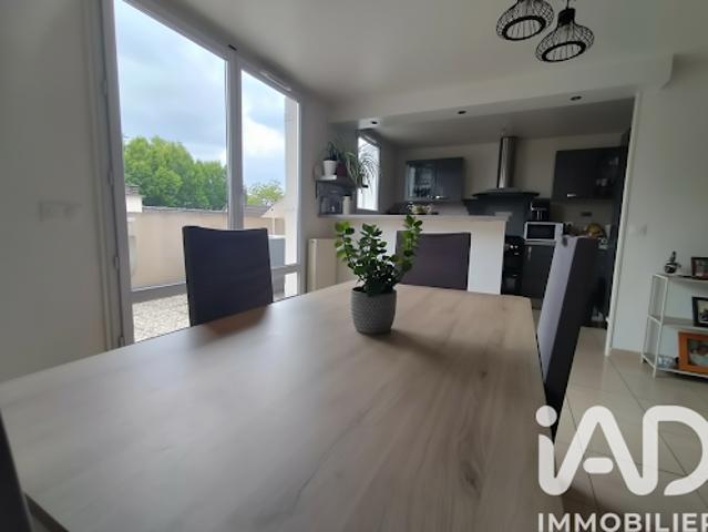 Vente Appartement 3 pièces 71 m2 Roissy en Brie