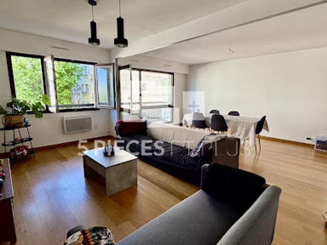 Vente Appartement 3 pièces 71 m2 Suresnes