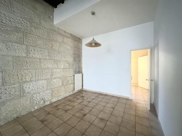 Vente Appartement 3 Pieces 71M2 Centre Ville Nimes 71m² Nîmes
