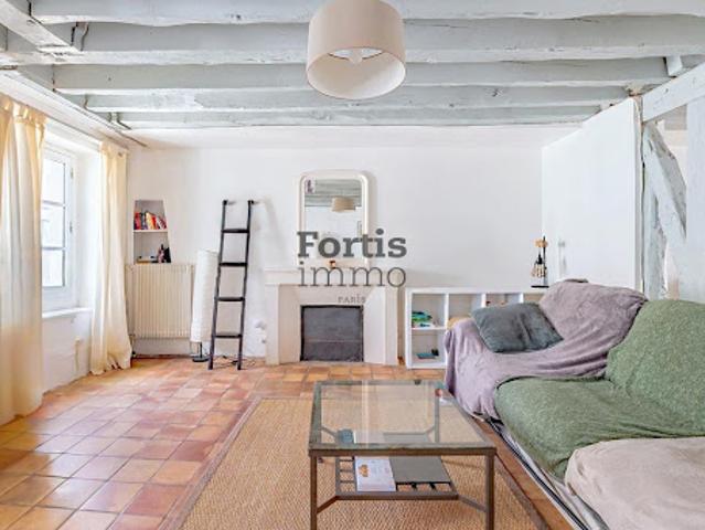 Vente Appartement 3 pièces 72.59 m2 Paris 1er