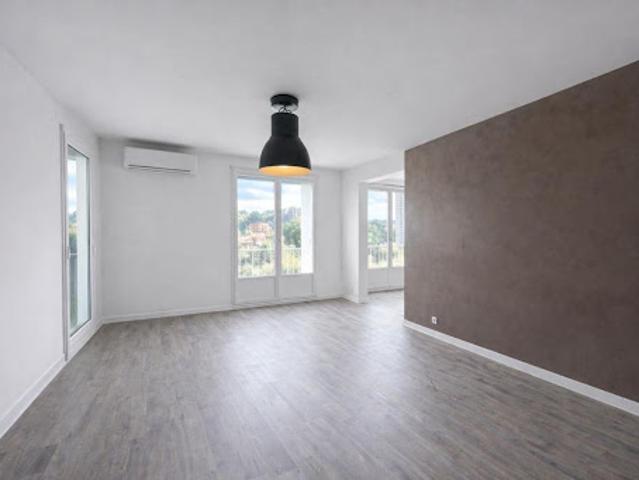 Vente Appartement 3 pièces 72.5 m2 Marseille 13ème