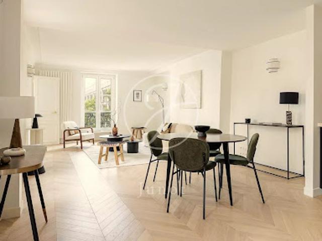 Vente Appartement 3 pièces 72.62 m2 Paris 1er