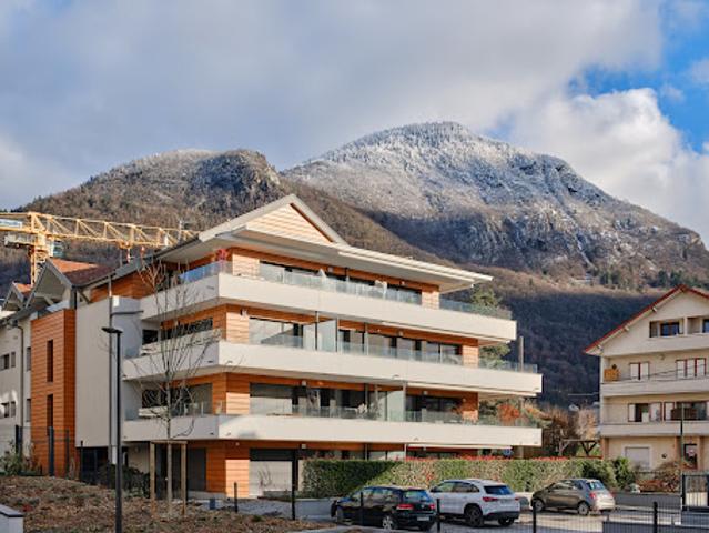 Vente Appartement 3 pièces 72.6 m2 Annecy le Vieux