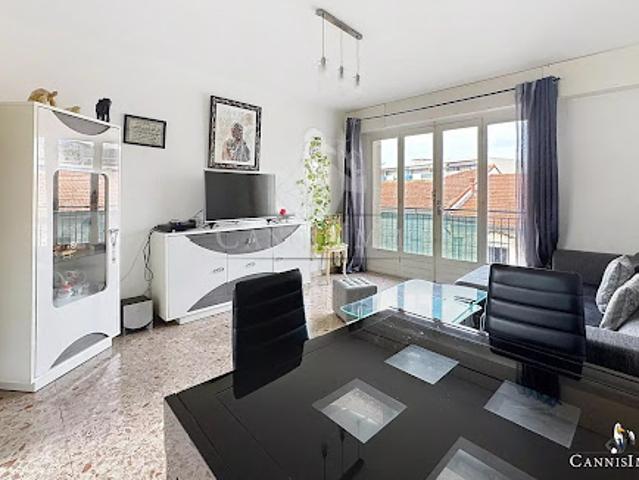 Vente Appartement 3 pièces 72.8 m2 Le Cannet