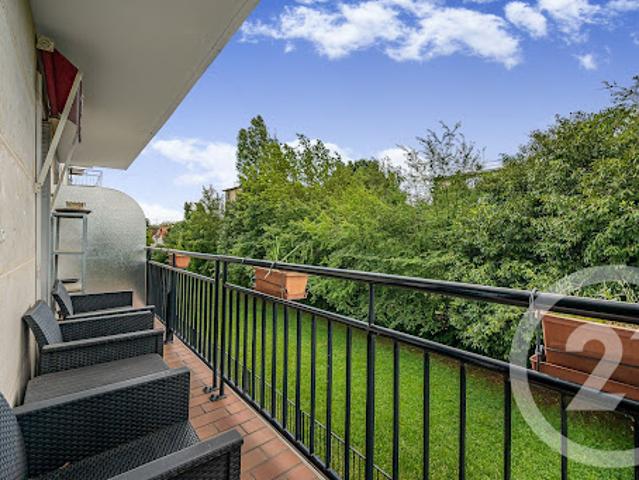 Vente Appartement 3 pièces 72.03 m2 L'hay les roses