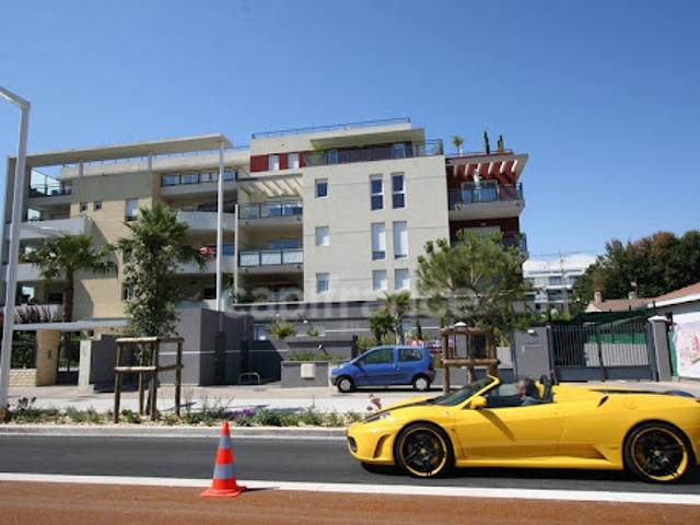 Vente Appartement 3 pièces 72 m2 Cannes la bocca