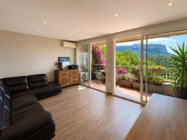 Vente Appartement 3 pièces 72 m2 Cassis