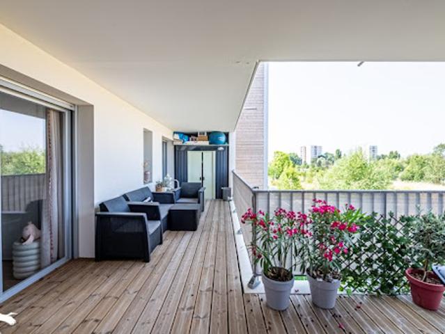 Vente Appartement 3 pièces 72 m2 Floirac