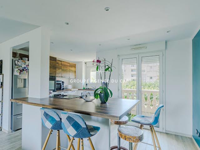 Vente Appartement 3 pièces 72 m2 Frejus