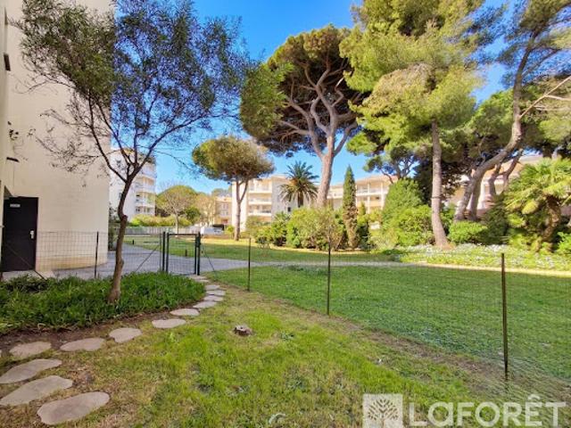 Vente Appartement 3 pièces 72 m2 Hyeres