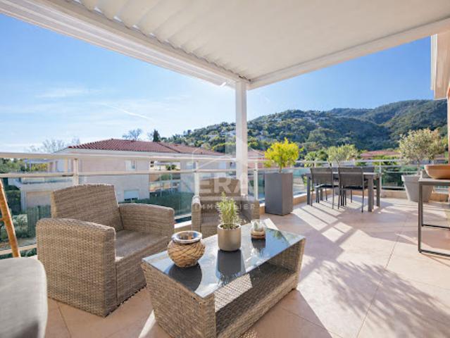 Vente Appartement 3 pièces 72 m2 Mandelieu la Napoule