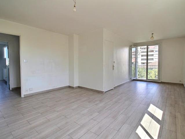Vente Appartement 3 pièces 72 m2 Marseille 13ème