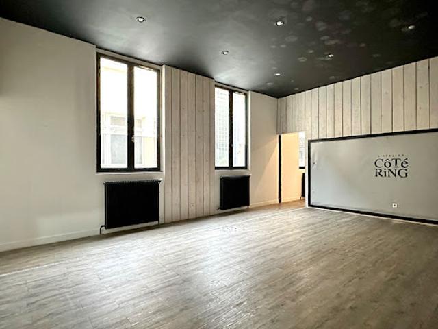 Vente Appartement 3 pièces 72 m2 Paris 3ème