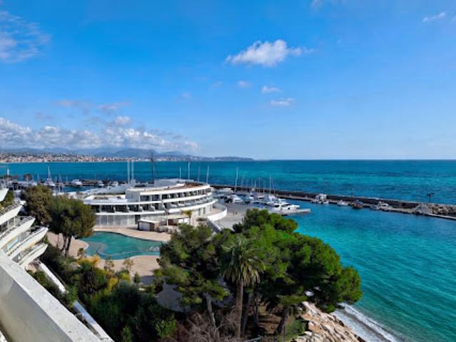 Vente Appartement 3 pièces 77.73 m2 Villeneuve Loubet
