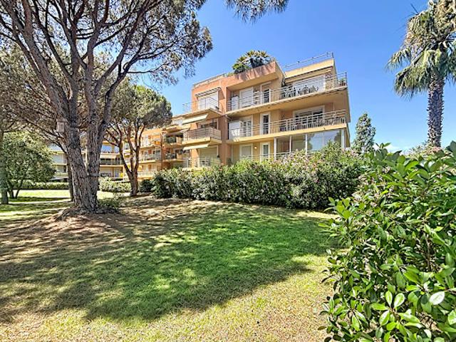 Vente Appartement 3 pièces 80 m2 Frejus